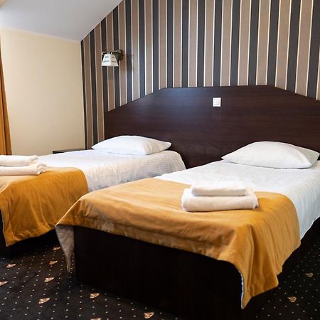 Hotel Podzamcze Góra Kalwaria Exterior foto
