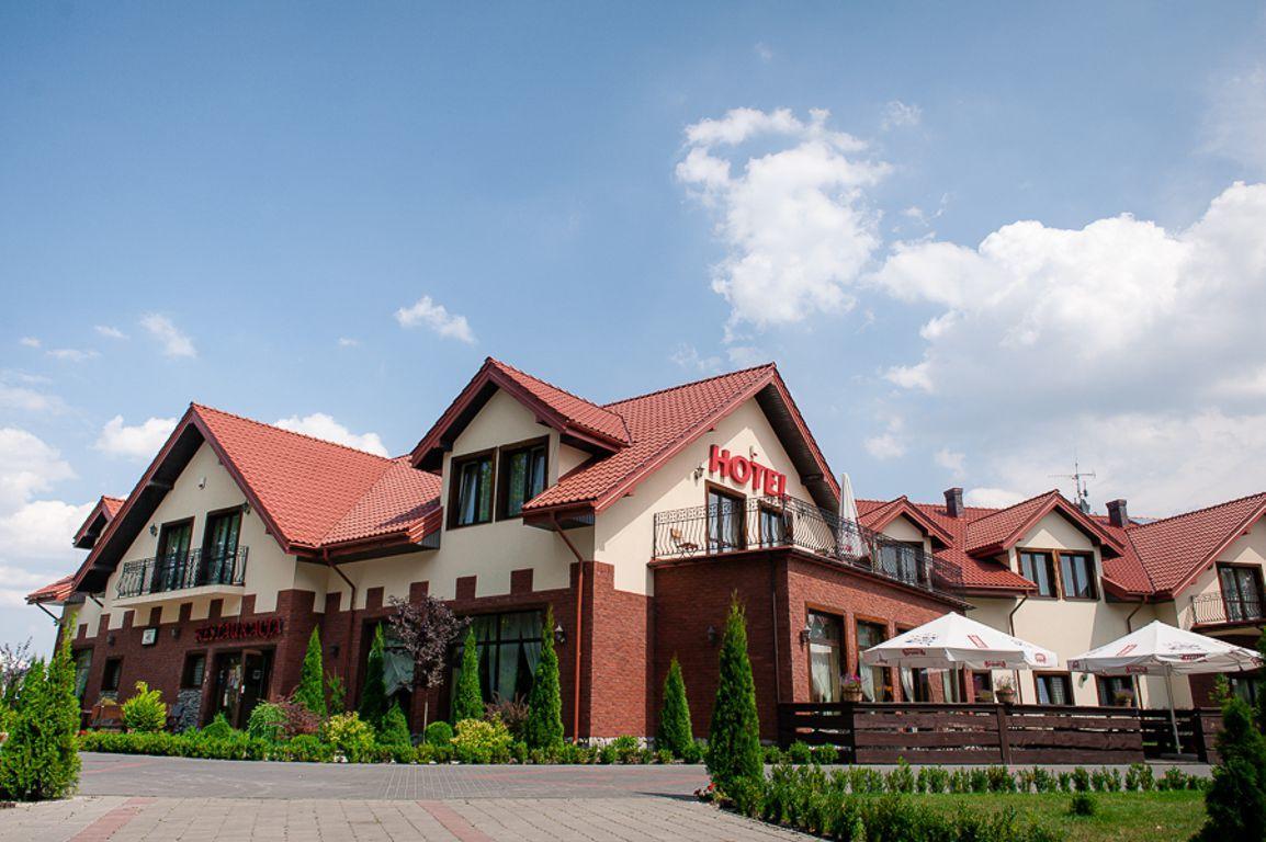 Hotel Podzamcze Góra Kalwaria Exterior foto